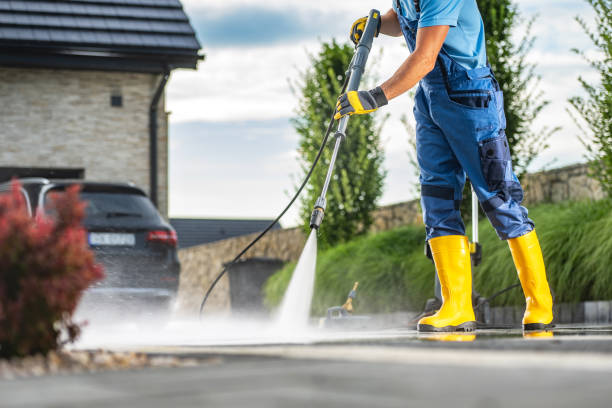 Best Sidewalk and Walkway Pressure Cleaning in Greenfield, IA